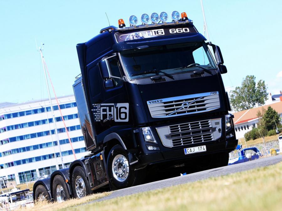  Volvo FH16 660 8x4 2008 года  (фото 5 из 11)